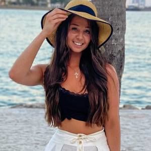 Meet your Posher, Jenny